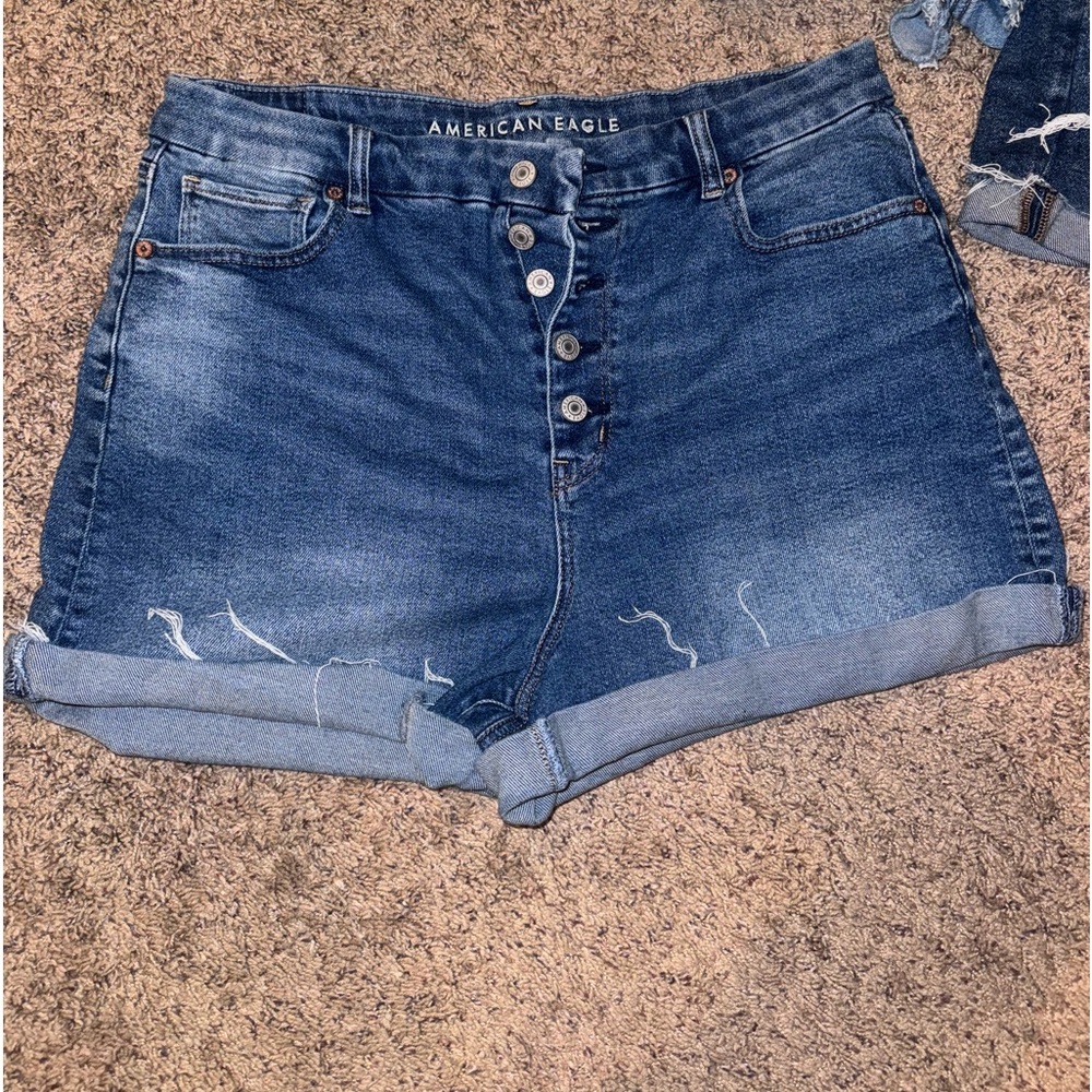 Lot of 4 pairs of American Eagle Jean shorts. Size 16
